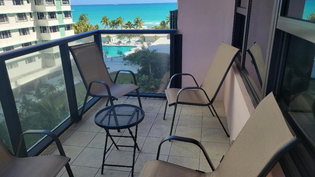 2 Bedroom 2 Bath Beachfront Condo On Miami Beach Millionaire Row 외부 사진