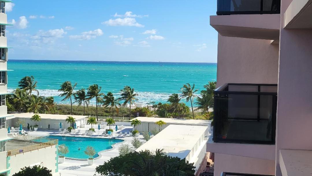 2 Bedroom 2 Bath Beachfront Condo On Miami Beach Millionaire Row 외부 사진
