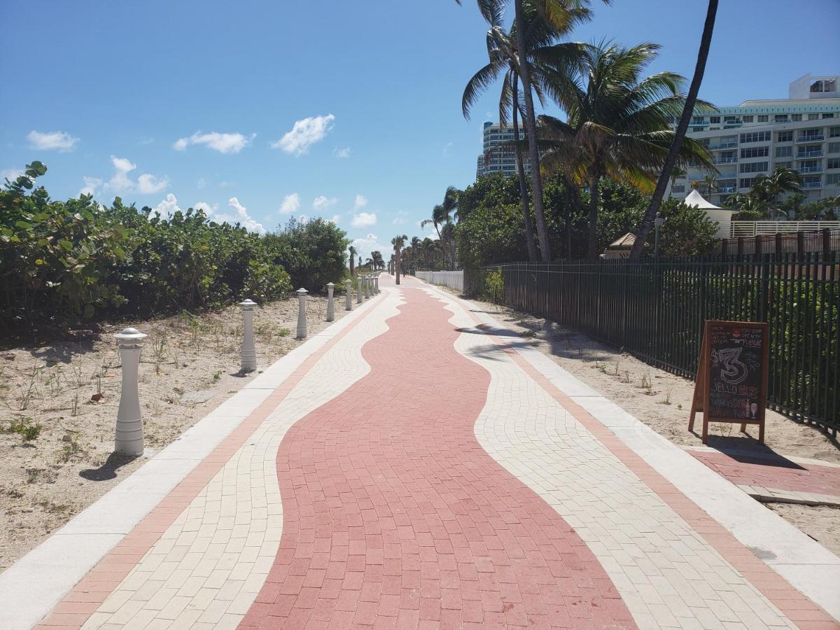 2 Bedroom 2 Bath Beachfront Condo On Miami Beach Millionaire Row 외부 사진